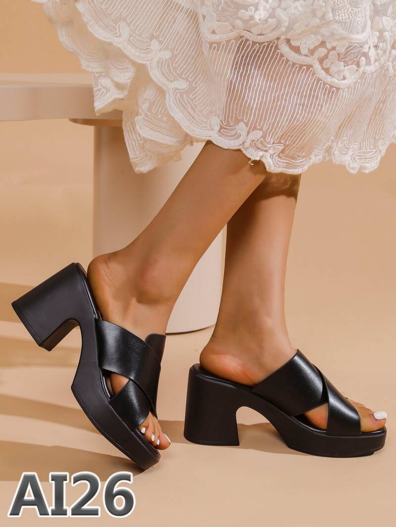 Klapki damskie Roz 36-41/ 12 par